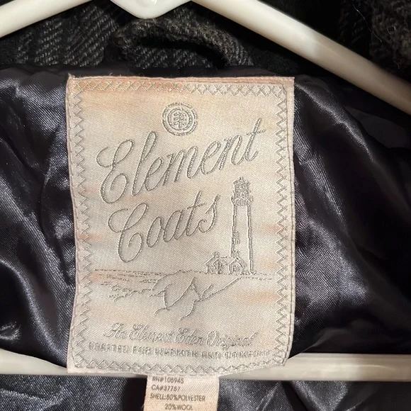 Vintage ELEMENT wool/polyester ladies hooded jacket. - Picture 5 of 9